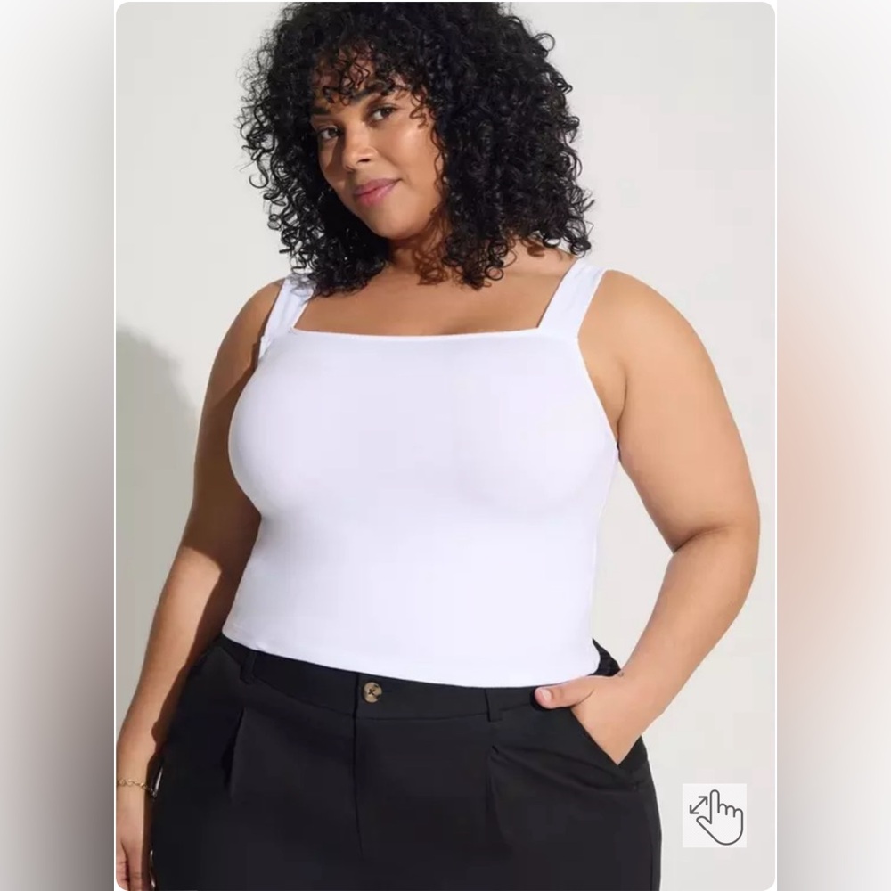 Torrid foxy square neck crop tank sz 3 NWT